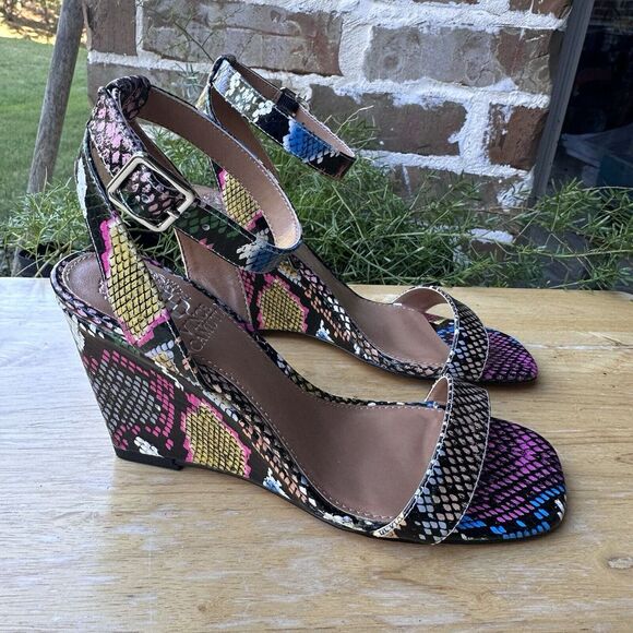 Vincent Camuto Gallanna Wedge Sandals Leather Size 6 Multicolor Snake Print NWB - Picture 8 of 10